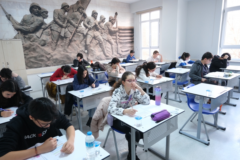 4 ve 8. SINIF BURSLULUK SINAVLARIMIZ GERÇEKLEŞTİ