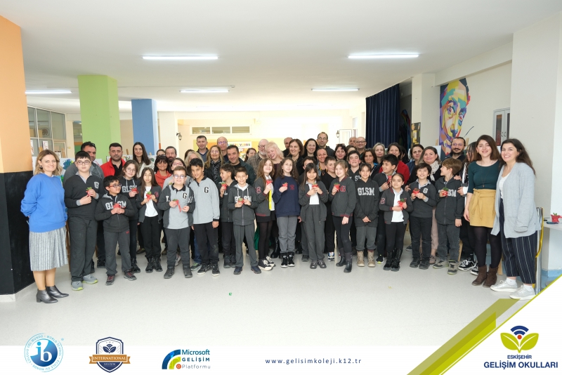 4-D SINIF SERGİSİ AÇILDI