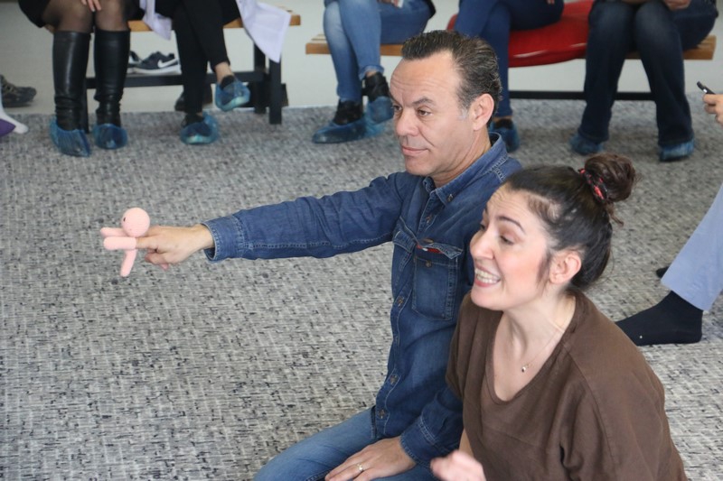 27 MART DÜNYA TİYATRO GÜNÜNDE ANAOKULUNDA KUKLA TİYATROSU