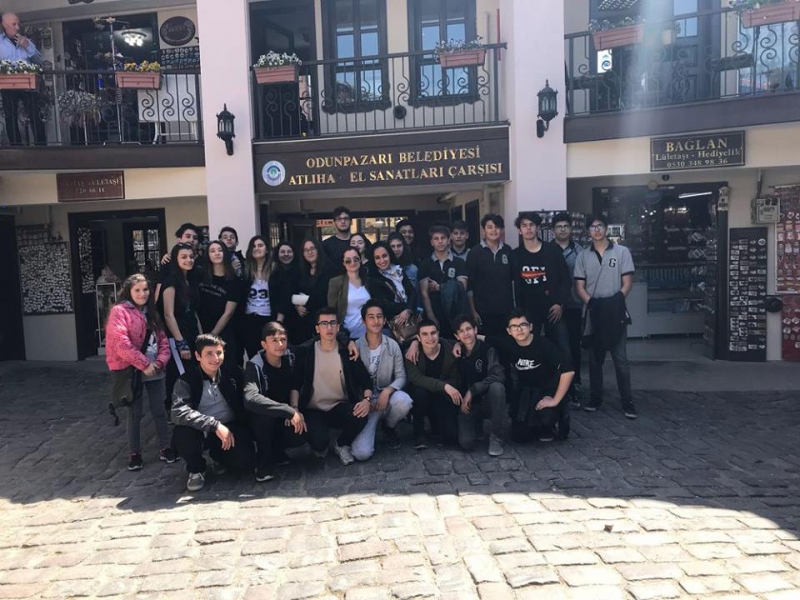 LİSE ÖĞRENCİLERİMİZ ODUNPAZARI`NDA