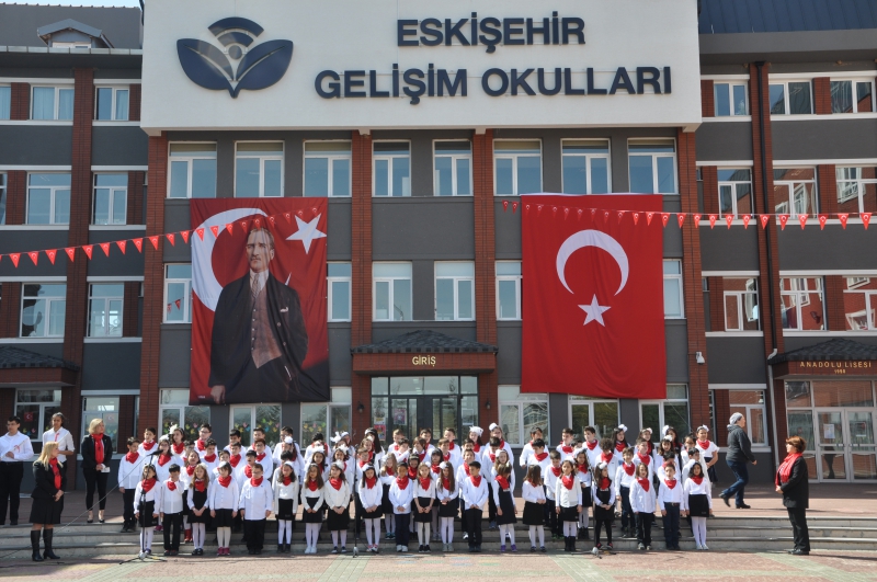 23 NİSAN KUTLU OLSUN!