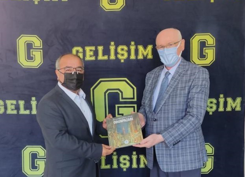 KAZIM KURT OKULUMUZU ZİYARET ETTİ