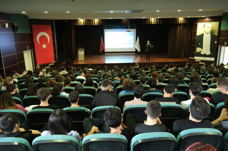 YURTDIŞINDA LİSANS KONULU SEMİNERİMİZİ GERÇEKLEŞTİRDİK