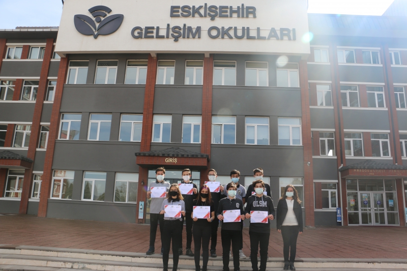 GENÇBİZZ GİRİŞİMCİLİK PROGRAMI FİNALLERİNDEYİZ 