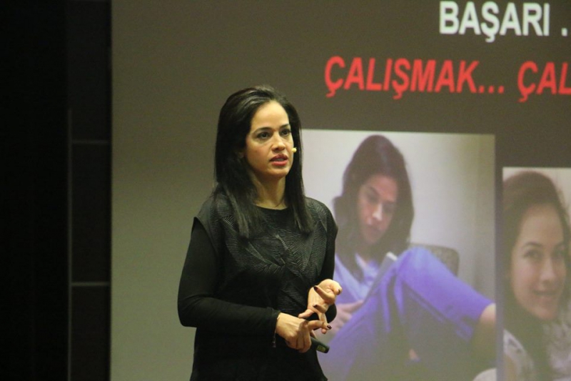 TEDx KONUŞMACISI OP.DR.BANU ÇİFTÇİ OKULUMUZDAYDI