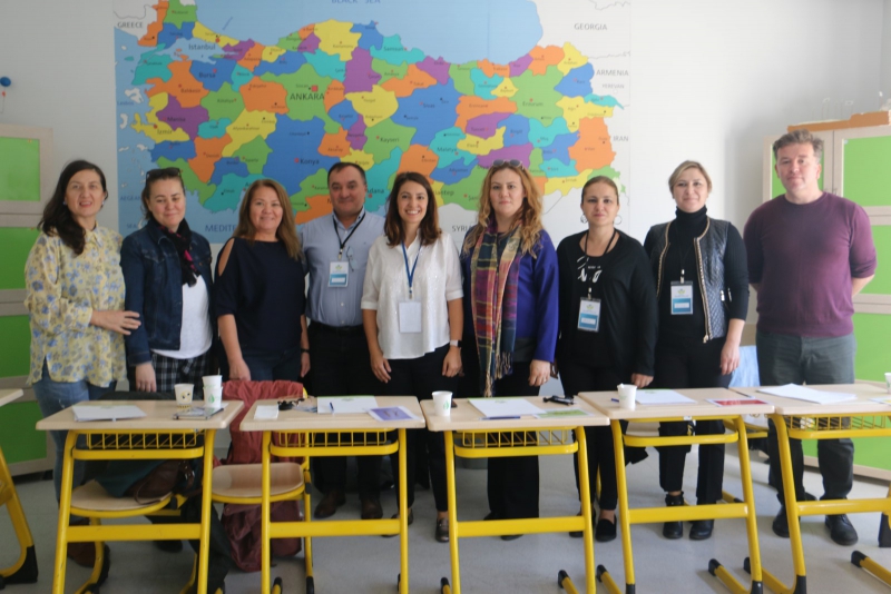 ‘’ANLAYIŞ İLE DİNLEMENİN BÜYÜSÜ’’ ADLI EVEBEYN ATÖLYE ÇALIŞMALARI