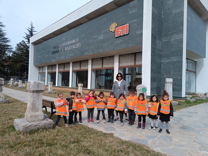 ANAOKULU ÖĞRENCİLERİMİZ ETİ ARKEOLOJİ MÜZESİ’NDE