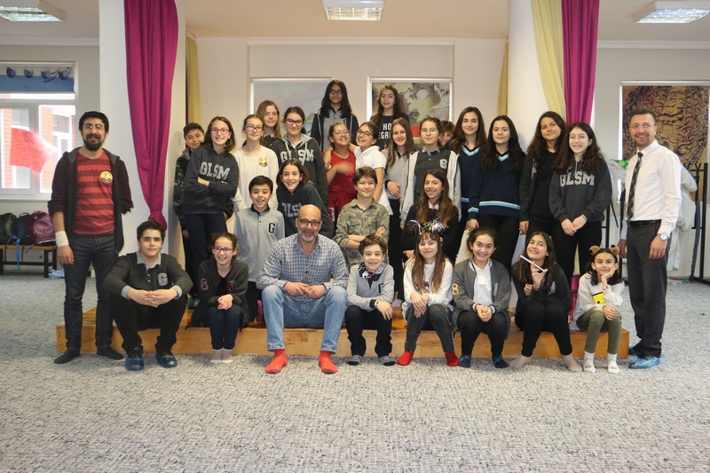 27 MART DÜNYA TİYATRO GÜNÜ