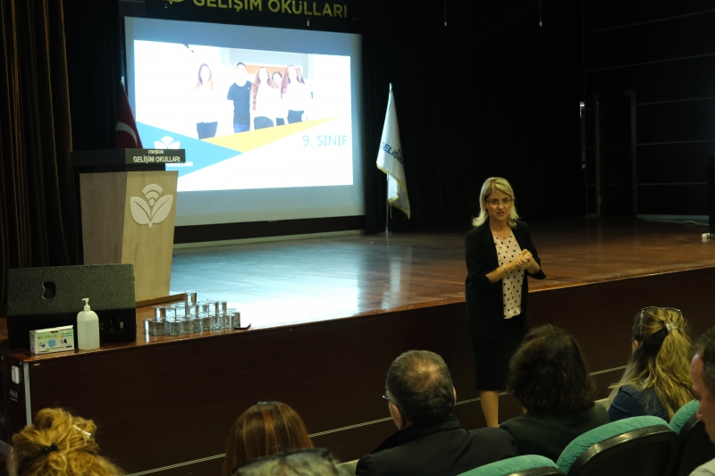 9.SINIF VELİ BİLGİLENDİRME TOPLANTISI GERÇEKLEŞTİRİLDİ.