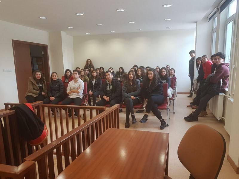 HUKUK FAKÜLTESİNDEYDİK