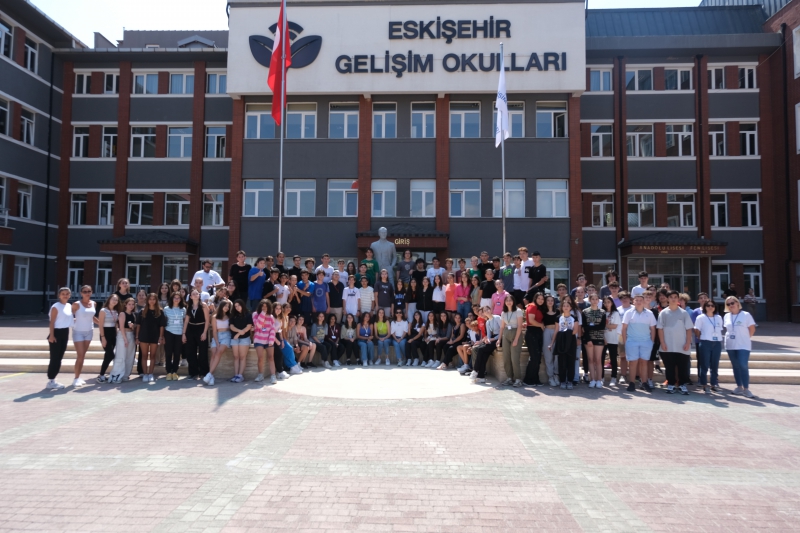 9.SINIFLARIMIZIN ORYANTASYON PROGRAMI COŞKULU VE EĞLENCELİ BİR ŞEKİLDE TAMAMLANDI