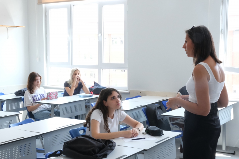 12.SINIF ÖĞRENCİLERİMİZ İLE AKADEMİK TAKİP TOPLANTISI GERÇEKLEŞTİRİLDİ