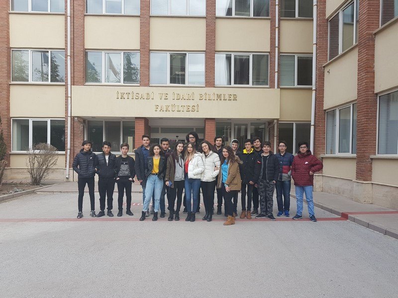 İKTİSADİ VE İDARİ BİLİMLER FAKÜLTESİNDEYDİK
