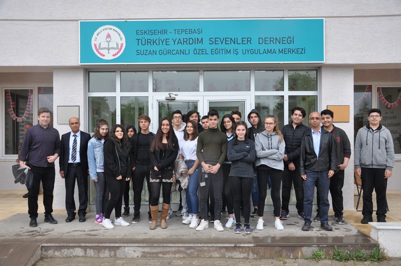 ENGELLİLER HAFTASINDA ÖZEL EĞİTİM İŞ UYGULAMA MERKEZİNİ ZİYARET ETTİK