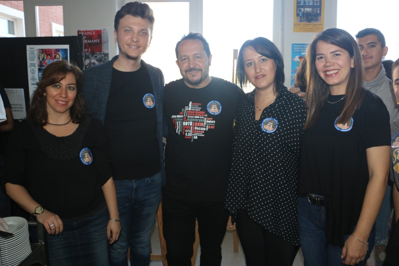 DÜNYA MOL GÜNÜ