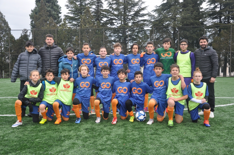 YILDIZ FUTBOL TAKIMIMIZ GALİBİYETLE BAŞLADI