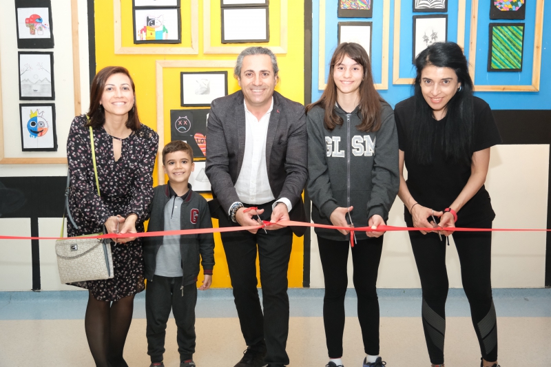 KİŞİSEL SERGİLERİN YENİ İSMİ  DURU TÜRKMENOĞLU