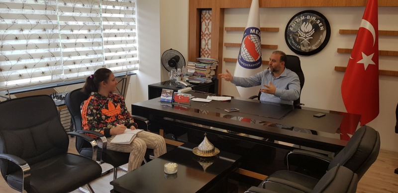 ÖĞRENCİLERİMİZ SİVİL TOPLUM KURULUŞLARIYLA RÖPORTAJ YAPTILAR