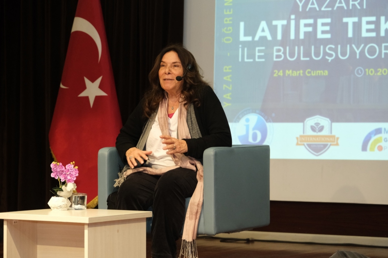 ÜNLÜ HİKAYE VE ROMAN YAZARI LATİFE TEKİN LİSE ÖĞRENCİLERİMİZLE BULUŞTU