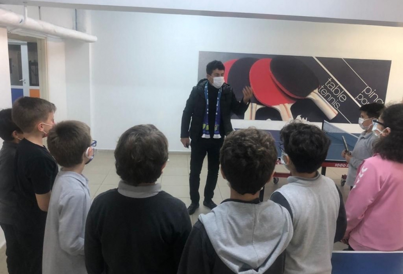 TÜRKİYE MASA TENİSİ FEDERASYON BAŞKANI DR. OKTAY ÇİMEN OKULUMUZDAYDI